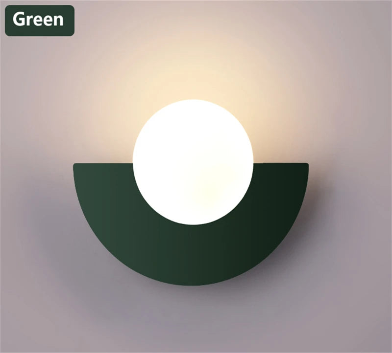 Applique Murale Boule Colorée – Déco LED Chambre & Couloir