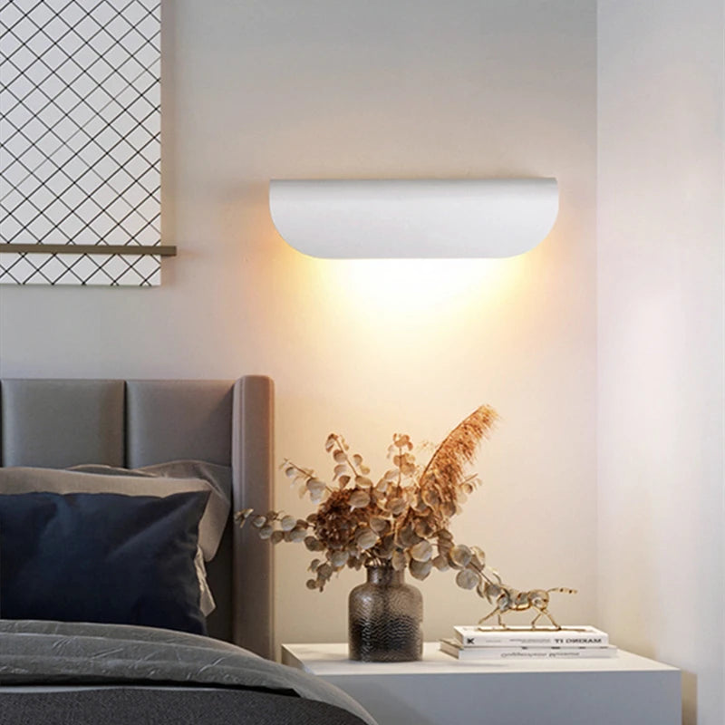 Applique Murale Extérieure LED – Étanche IP65 Moderne