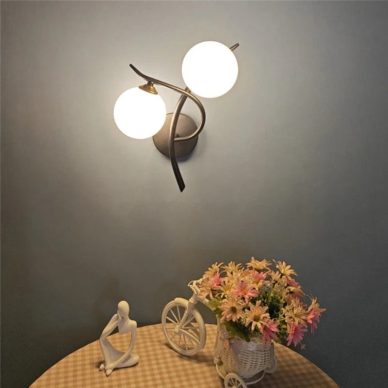 Applique Murale Fer & Boule de Verre – Nordique G9