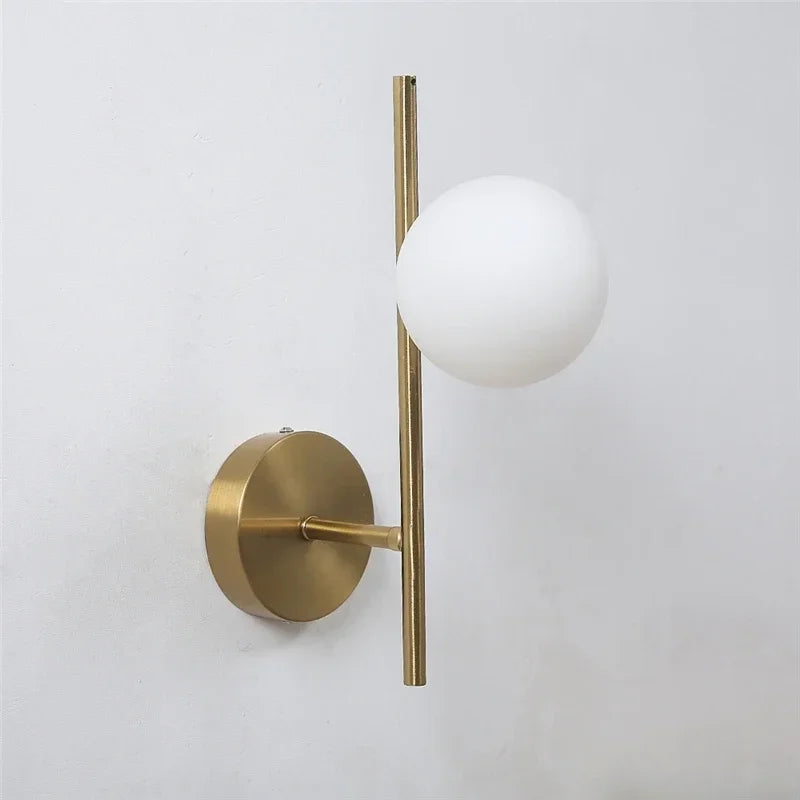 Applique Murale LED Dorée – Boules Verre Opalin G9