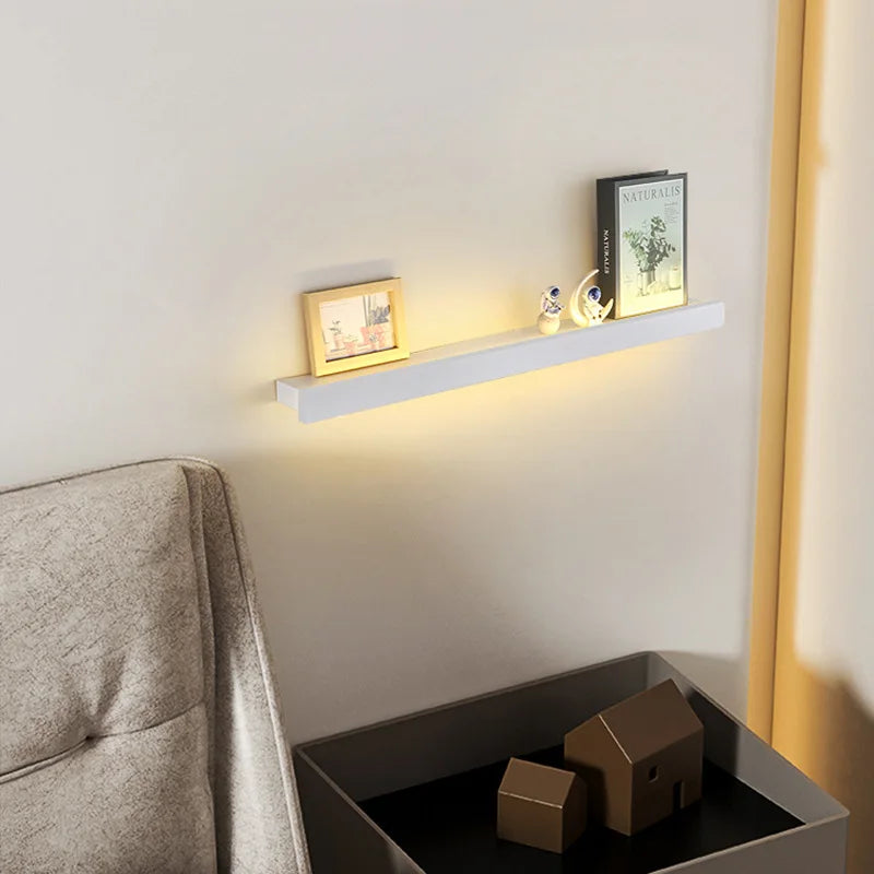 Applique Murale LED Linéaire – Étagère Déco Moderne