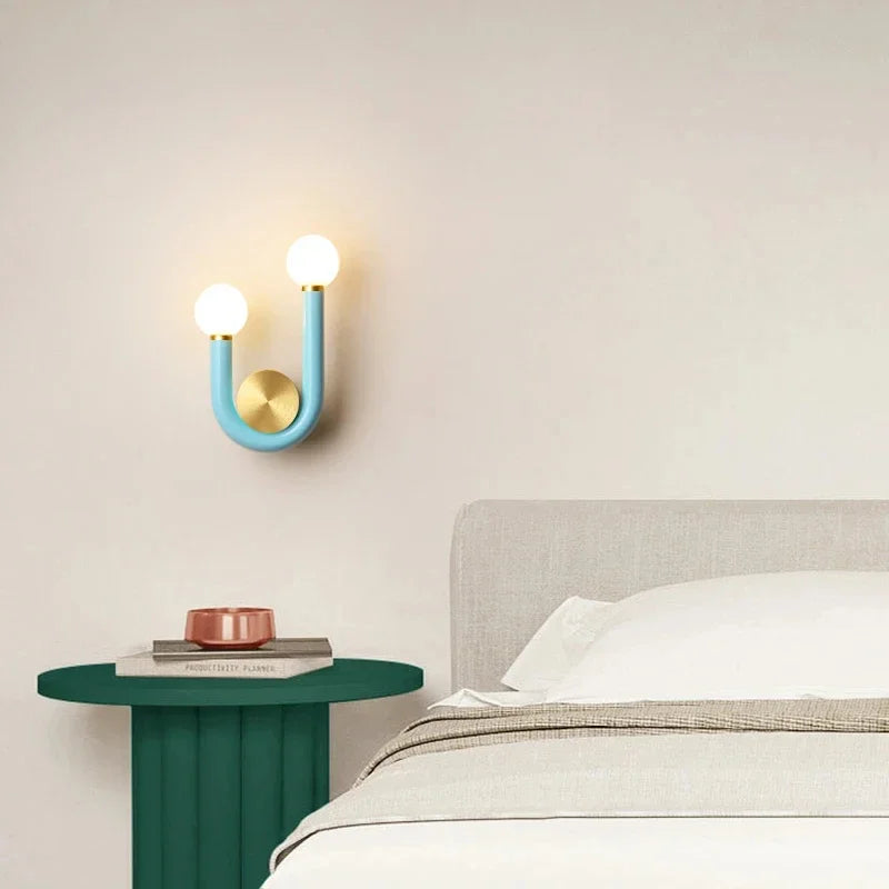 Applique Murale LED en U – Colorée Design