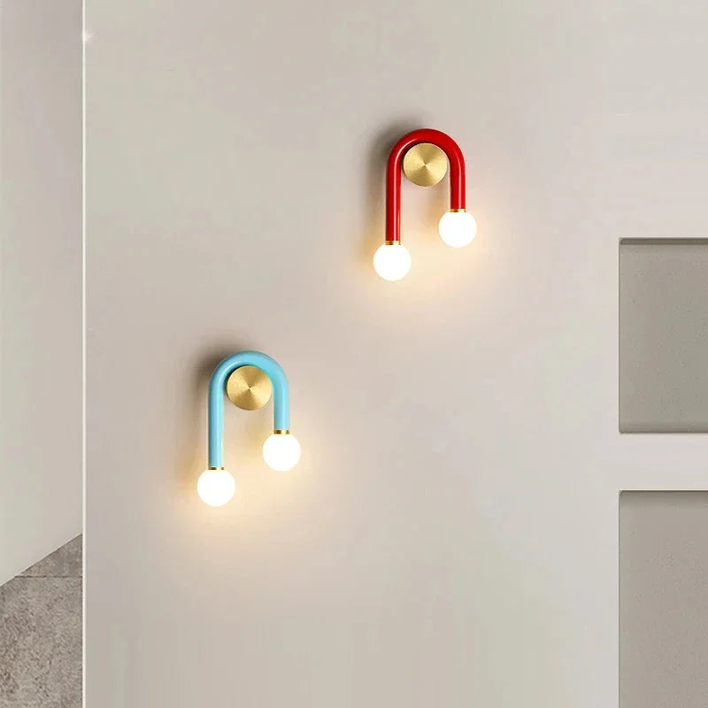 Applique Murale LED en U – Colorée Design