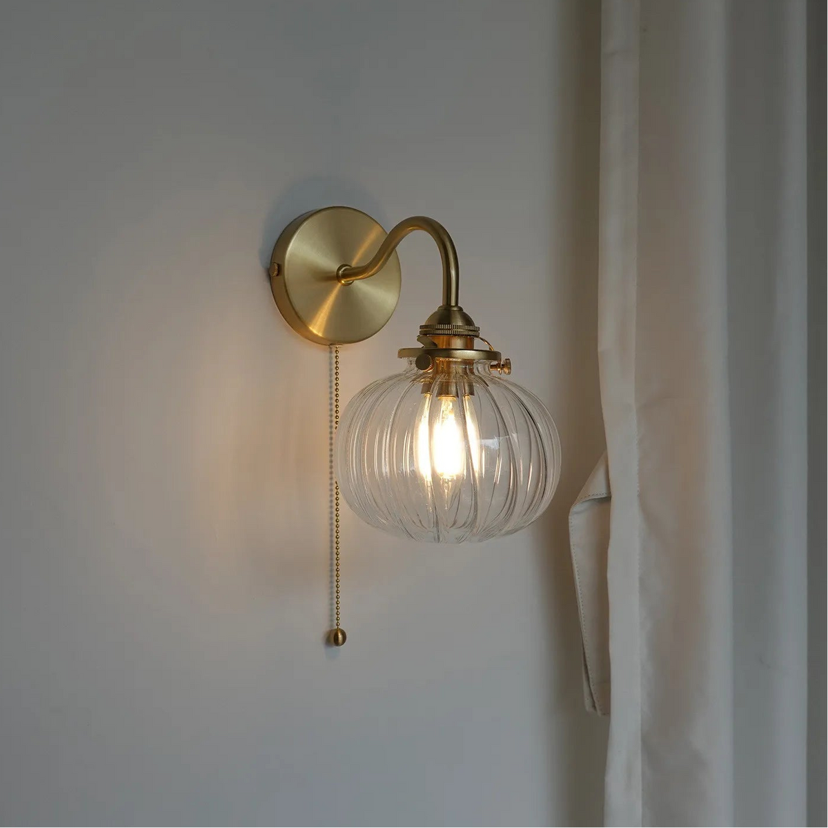 Applique murale LED art déco – Lampe murale design verre et cuivre