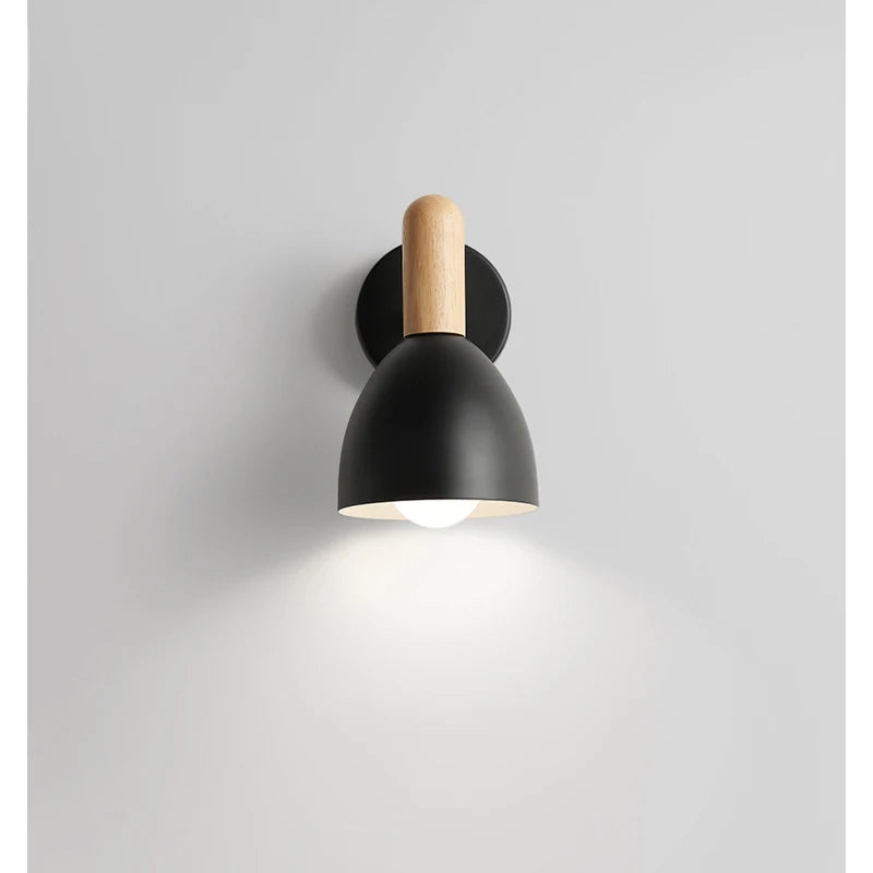 Applique murale LED en bois minimaliste