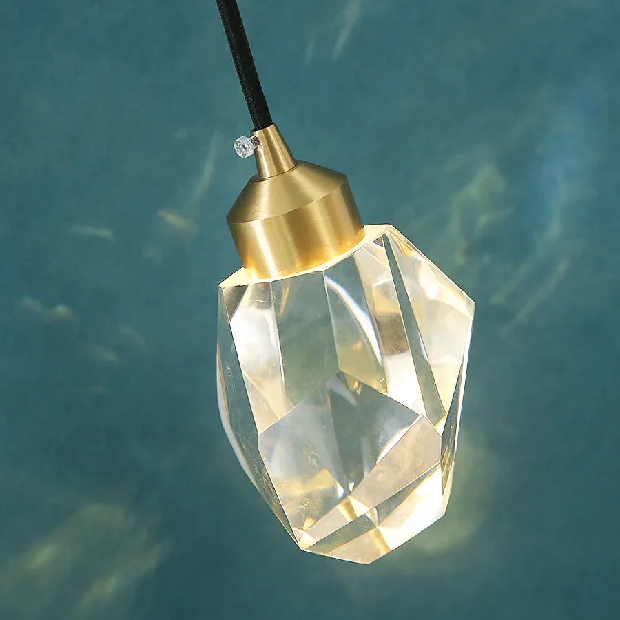 Applique murale LED en cristal doré – lampe design moderne élégante