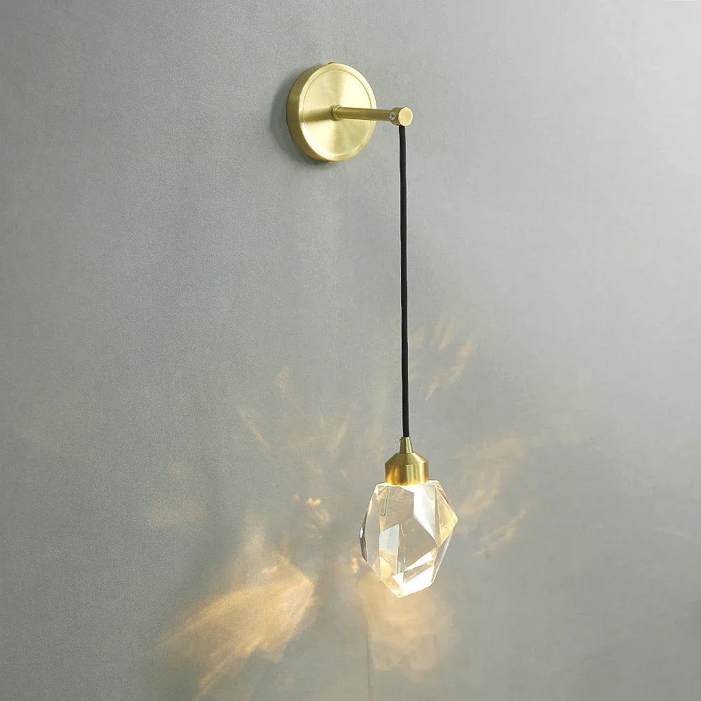 Applique murale LED en cristal doré – lampe design moderne élégante