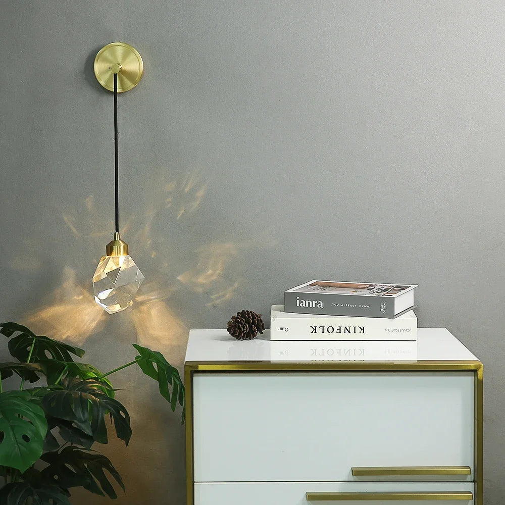 Applique murale LED en cristal doré – lampe design moderne élégante