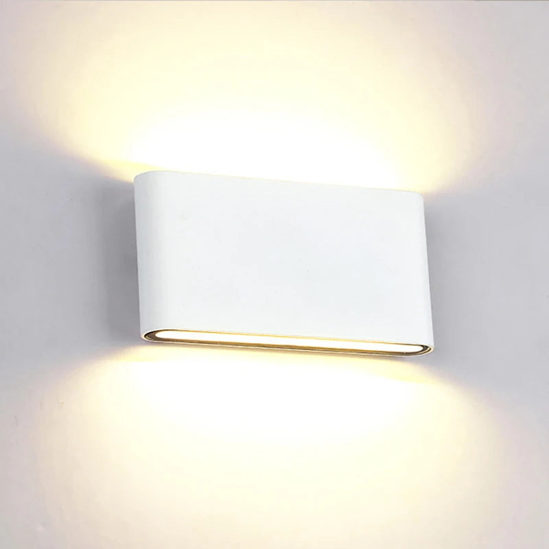 Applique murale LED moderne épuré