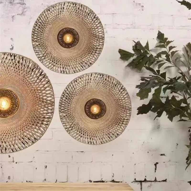 Applique murale Wabi-Sabi en rotin LED