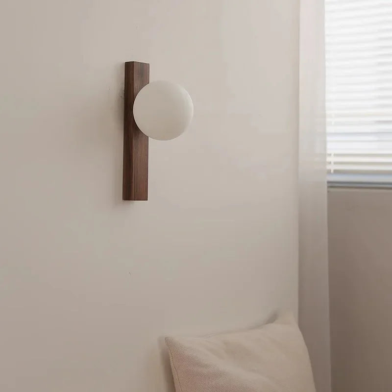 Applique murale bois noyer et verre LED – lampe design moderne haut de gamme
