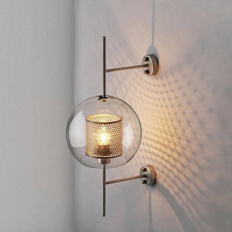 Applique murale industrielle en verre et métal – lampe LED style vintage