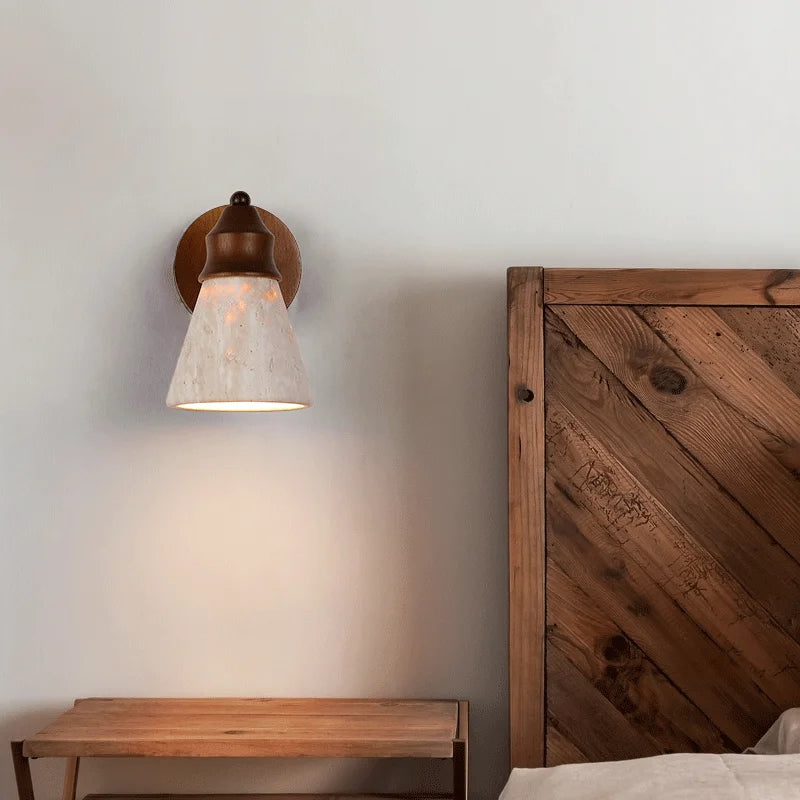 Applique murale travertin naturel et bois LED – lampe nordique élégante