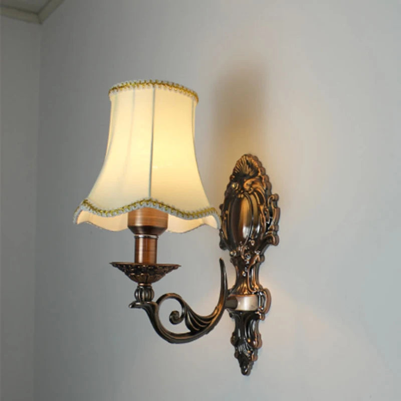 Applique murale vintage en fer rouge bronze