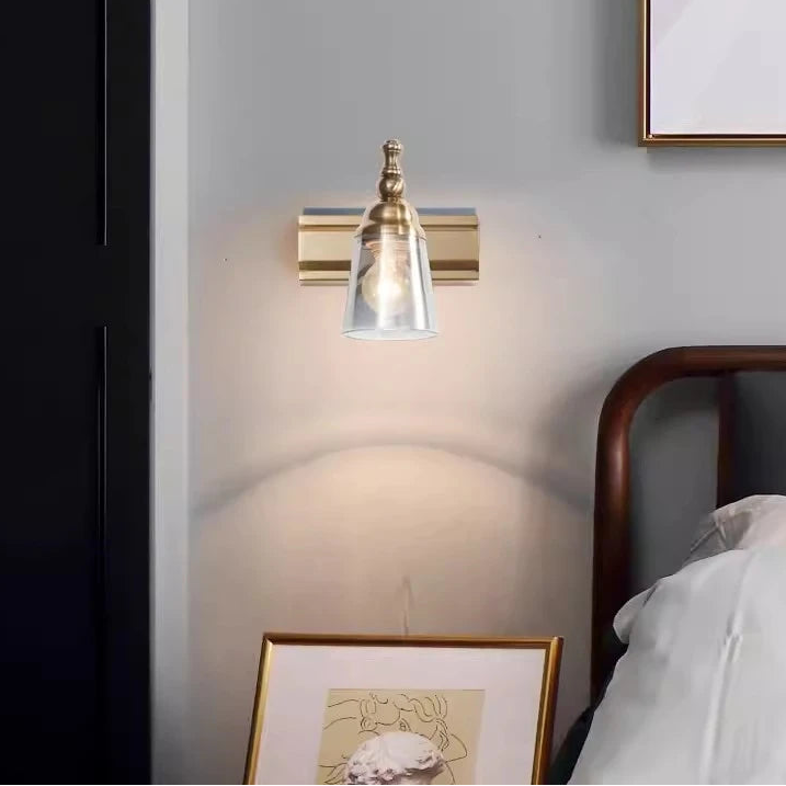 Applique murale vintage verre et métal pour miroir salle de bain élégante