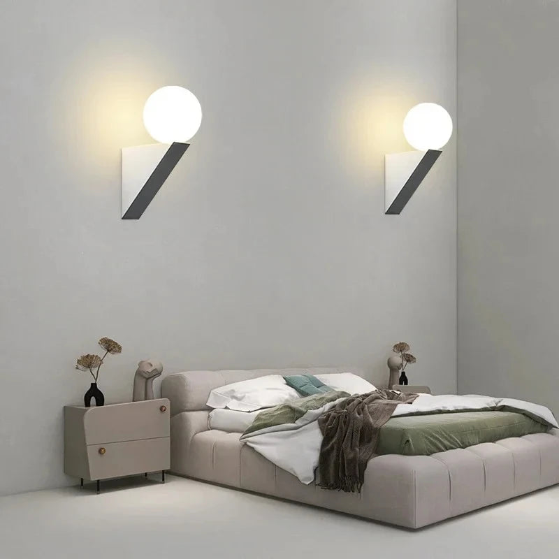 Lampe murale LED moderne noire et blanche