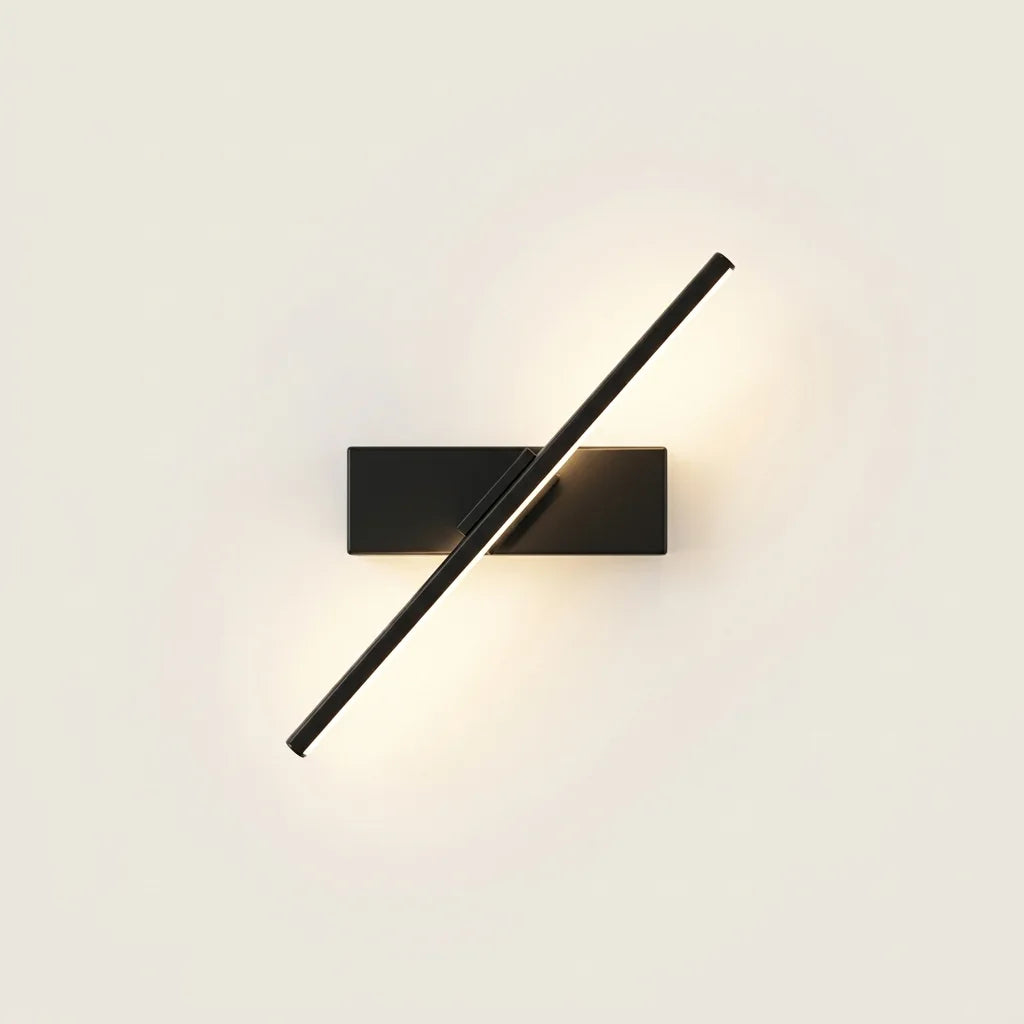 Applique murale LED à barre orientable 330°, finition noire, allumée