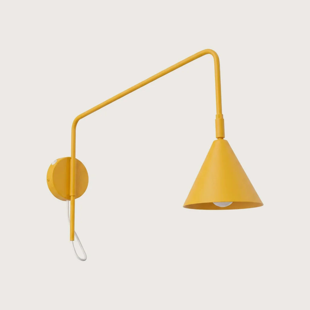 Applique liseuse à long bras et abat-jour conique, coloris jaune (1 lumière – avec interrupteur)