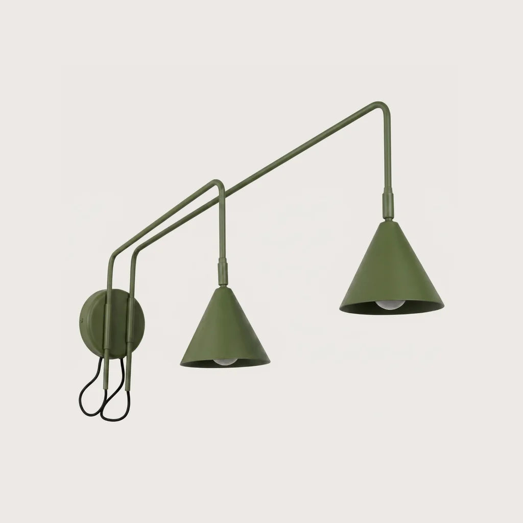 Applique liseuse à long bras et abat-jour conique, coloris vert olive (2 lumières – avec interrupteur)