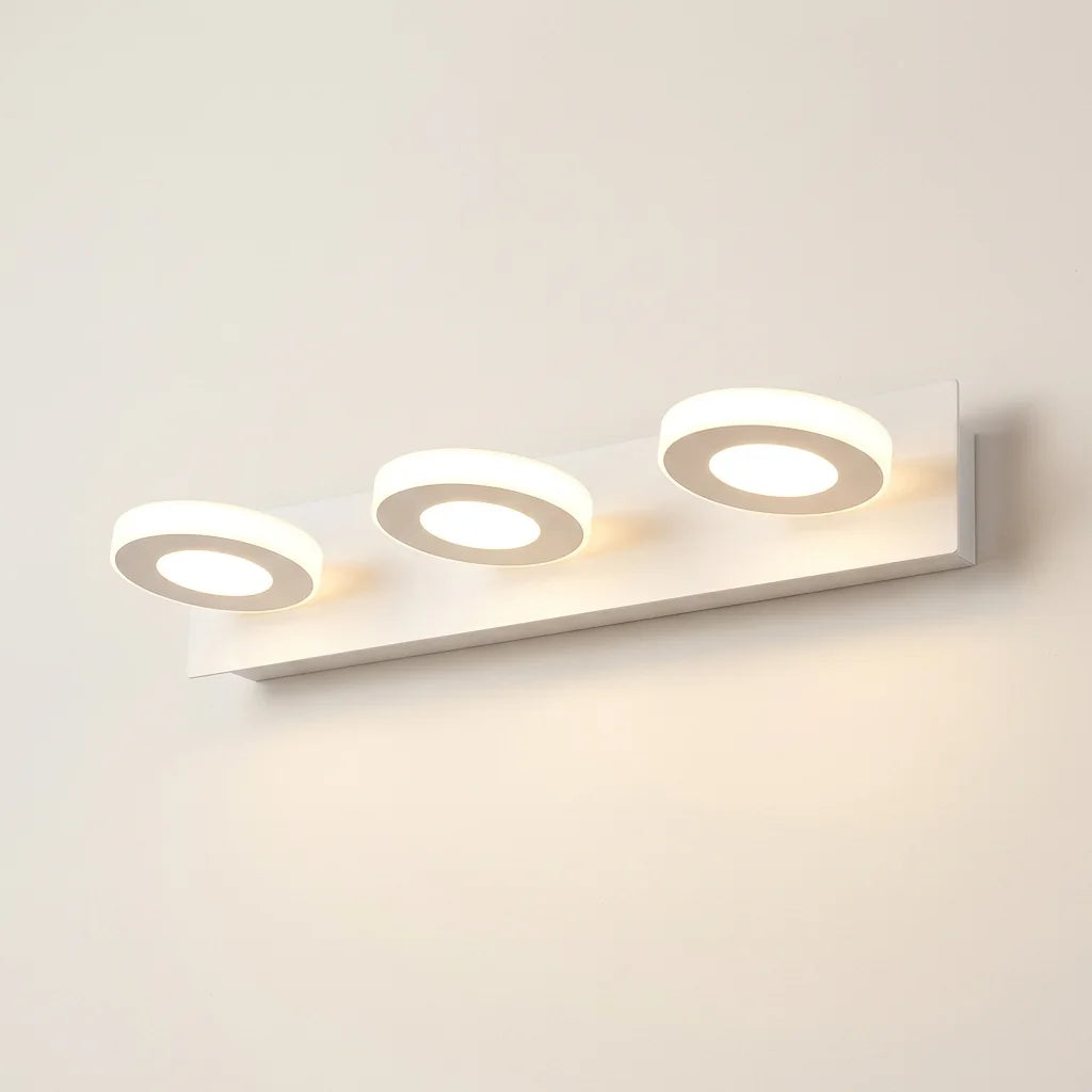 Applique murale miroir LED à 3 spots ronds orientables, allumée