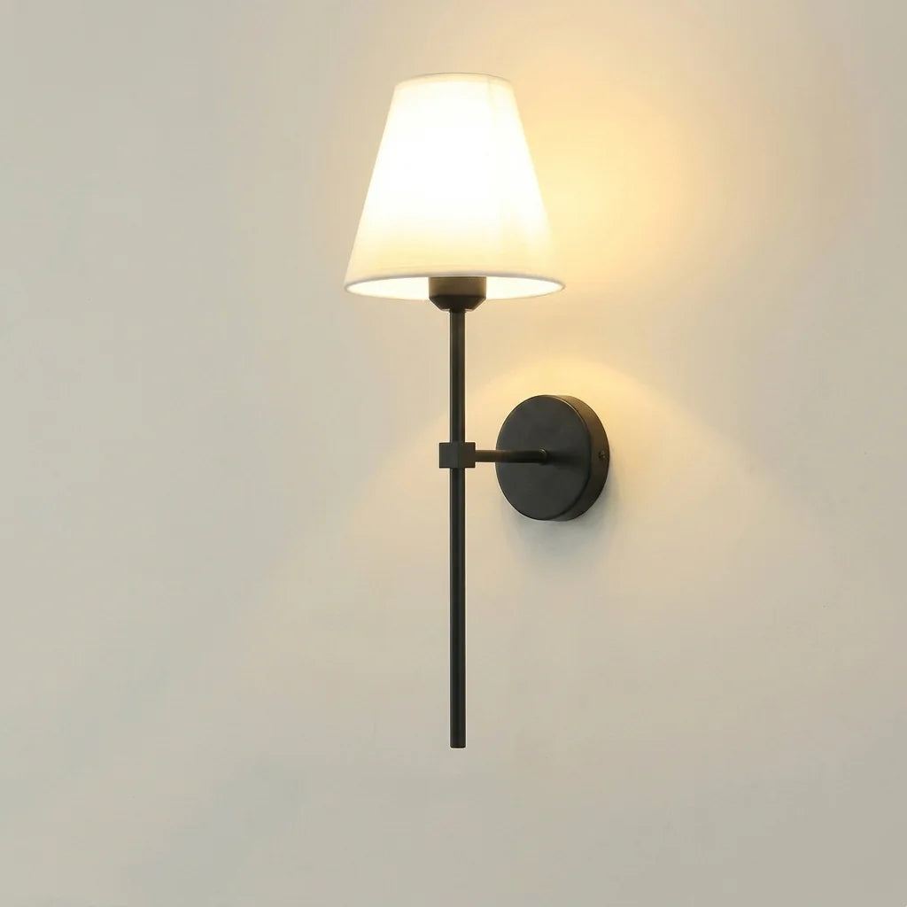 Applique à tige longue noire, abat-jour en tissu blanc