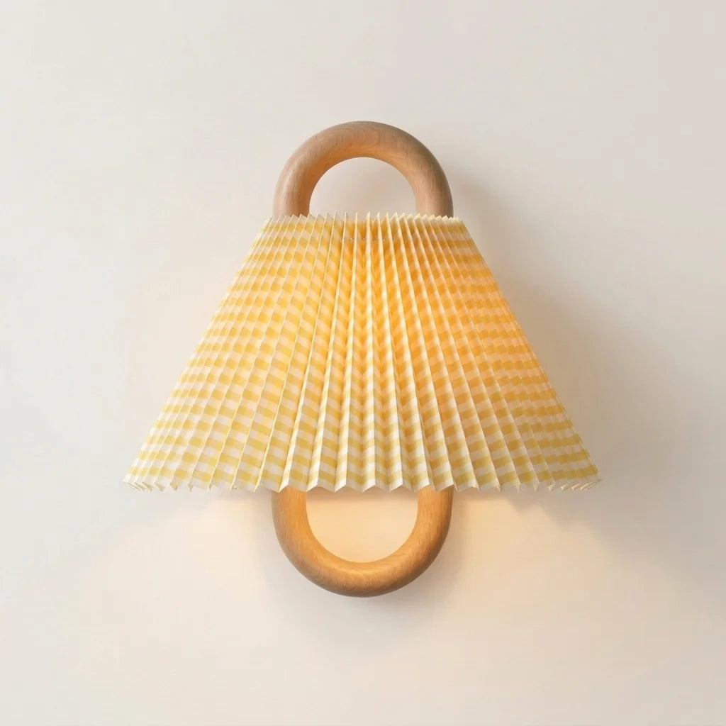 Applique murale anneau en hêtre et abat-jour plissé vichy jaune, modèle C