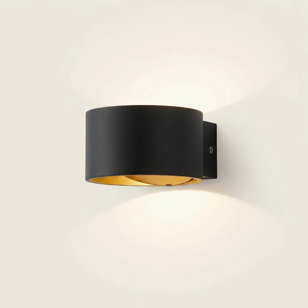 Applique murale anneau LED noir et or, éclairage haut et bas, allumée