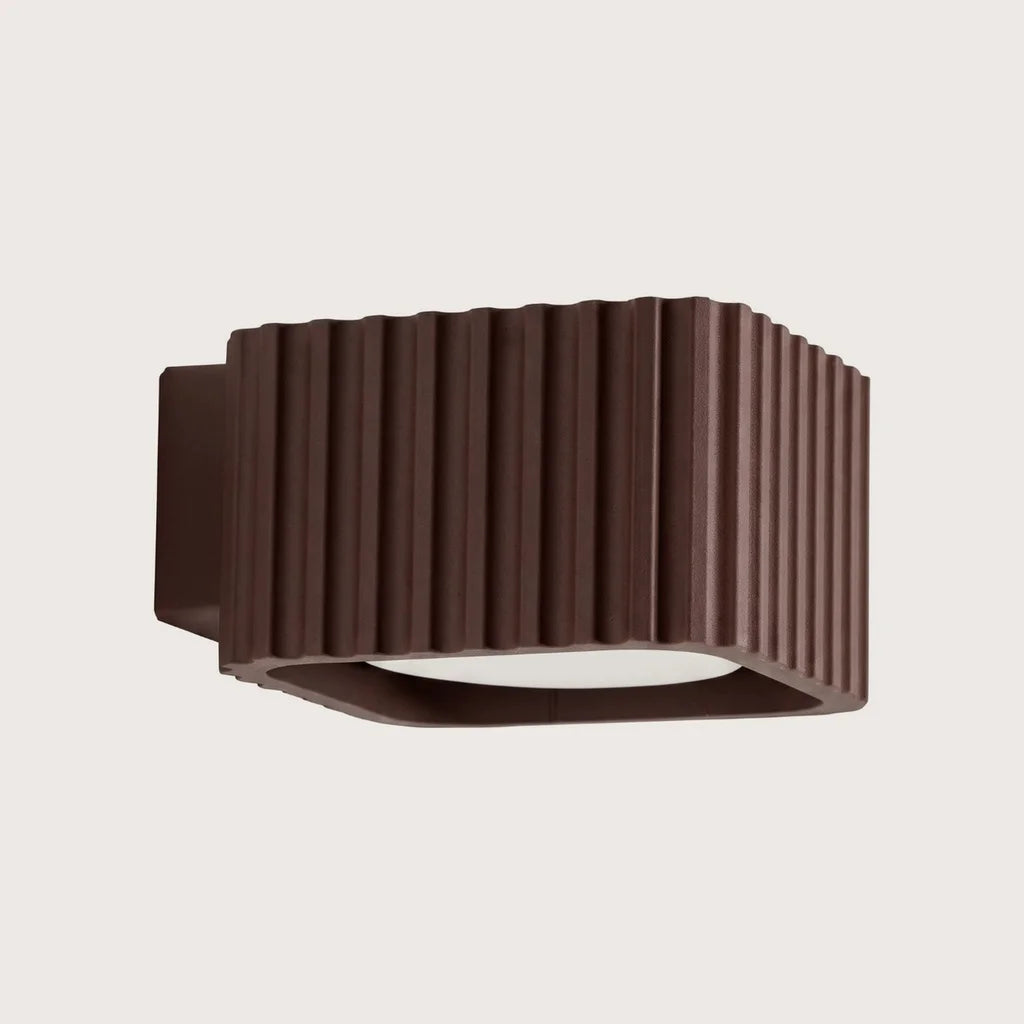 Applique murale carrée cannelée, coloris marron (GX53)