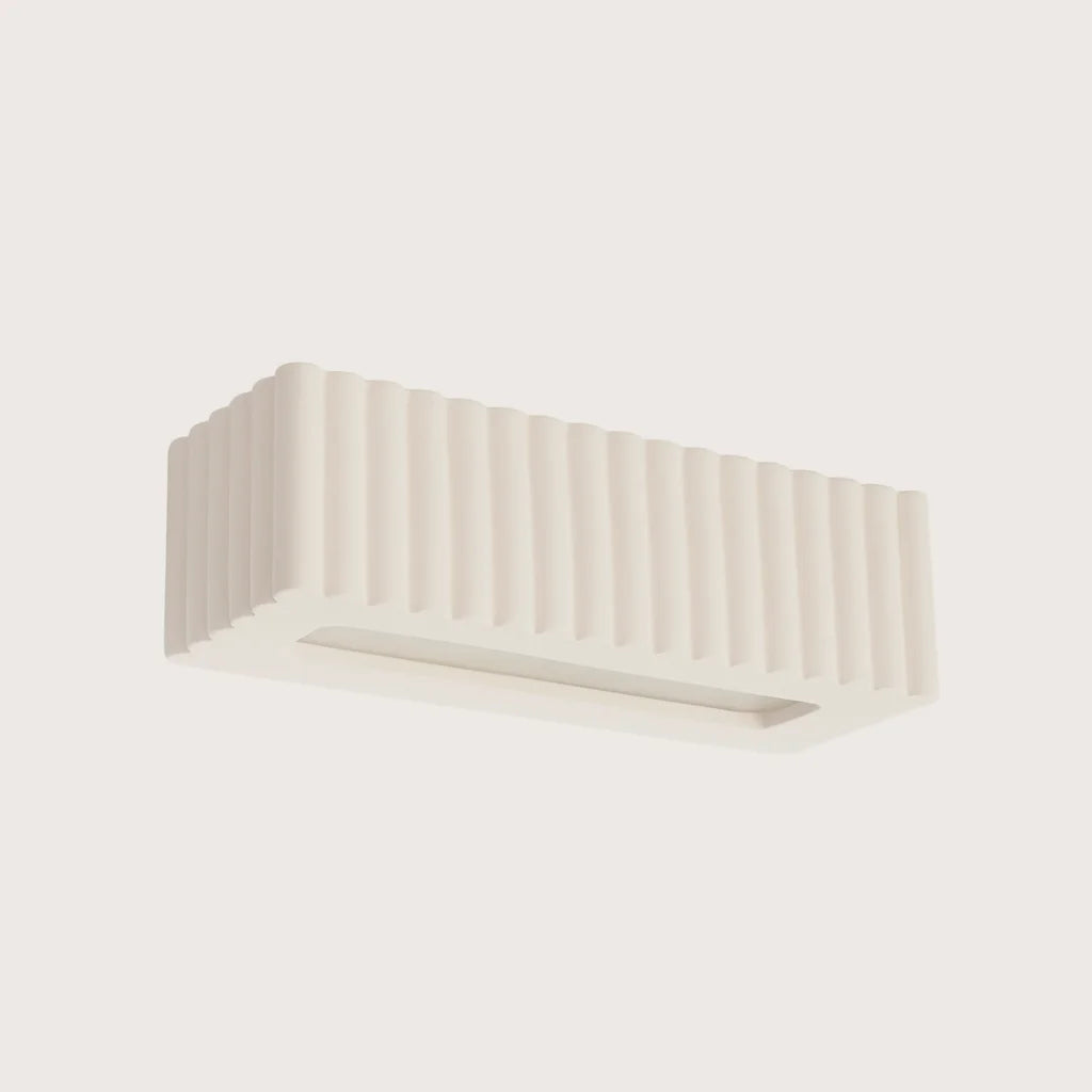 Applique murale céramique cannelée rectangulaire, coloris blanc