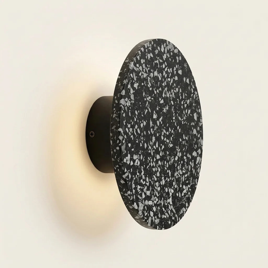 Applique murale disque en terrazzo noir à halo lumineux