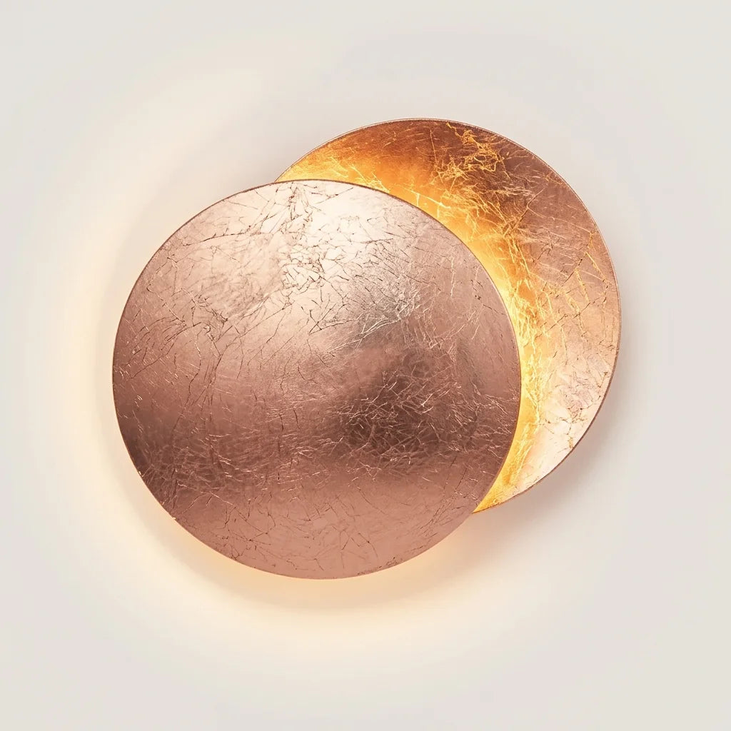 Applique murale éclipse en feuille de cuivre, allumée