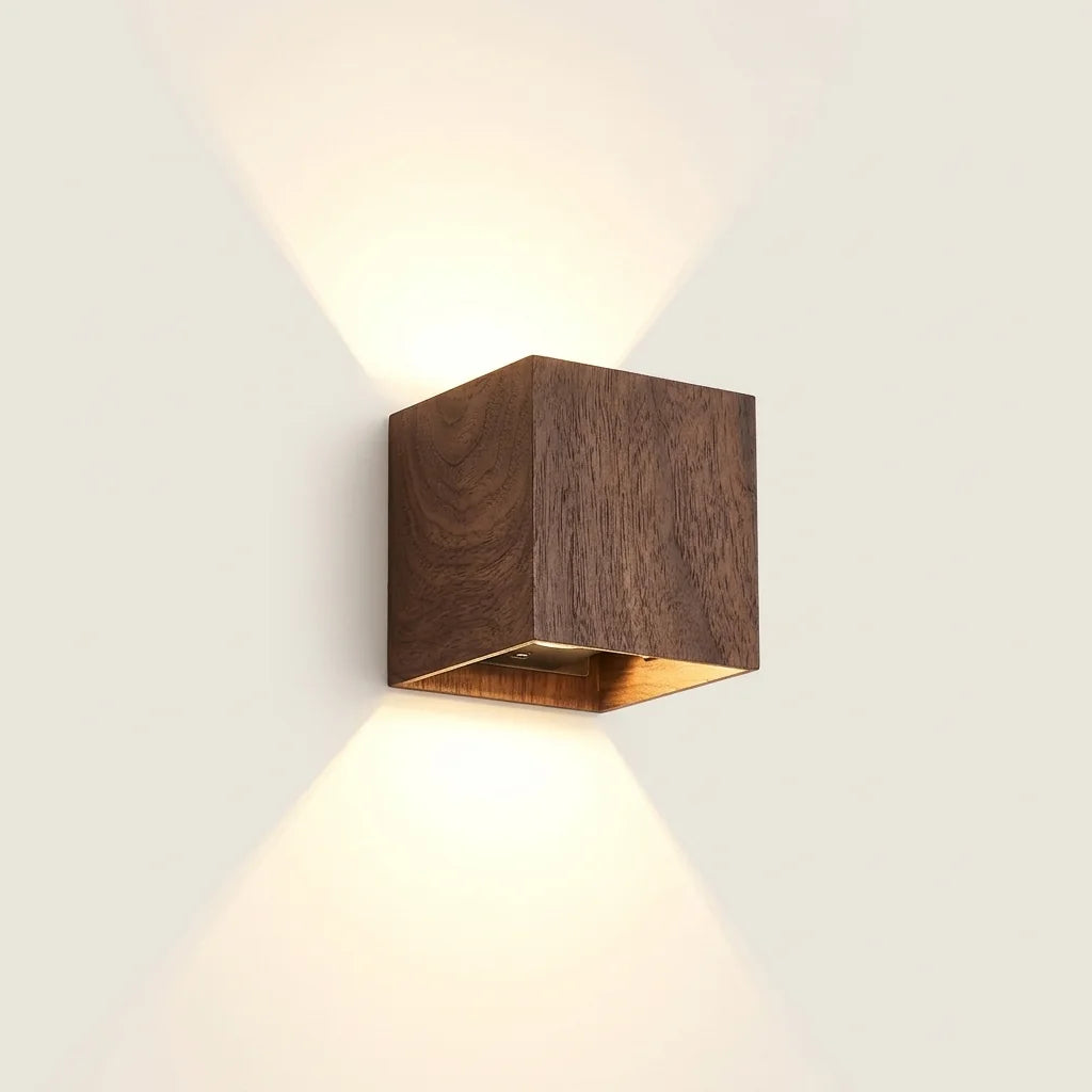 Applique murale cube LED haut et bas effet noyer, modèle B
