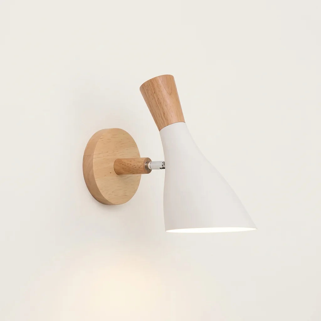 Applique murale orientable bois et abat-jour bouteille blanc, style C