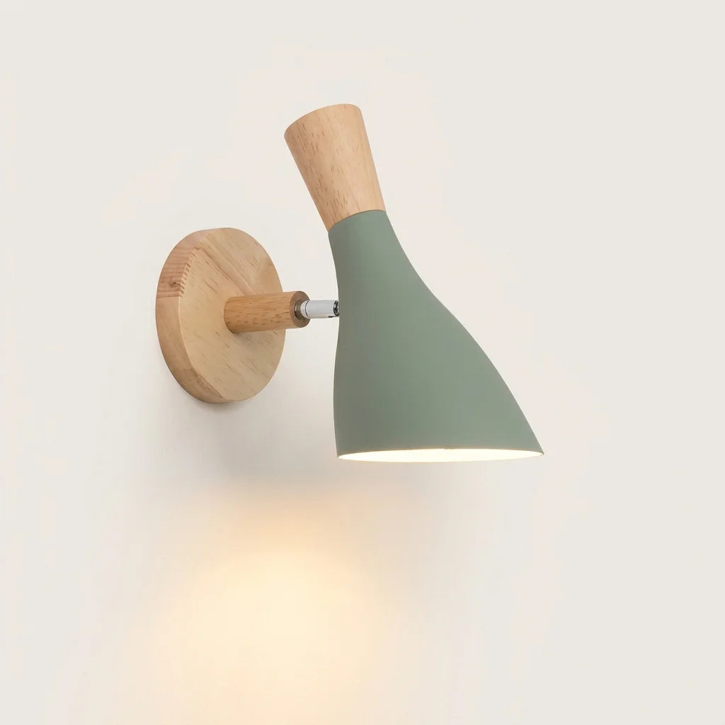 Applique murale orientable bois et abat-jour bouteille vert sauge, style C