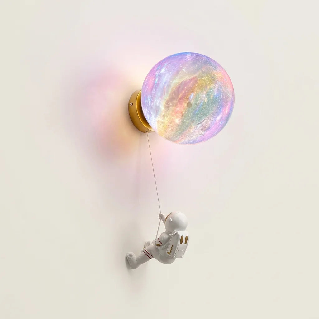 Applique murale galaxie irisée et astronaute, modèle D
