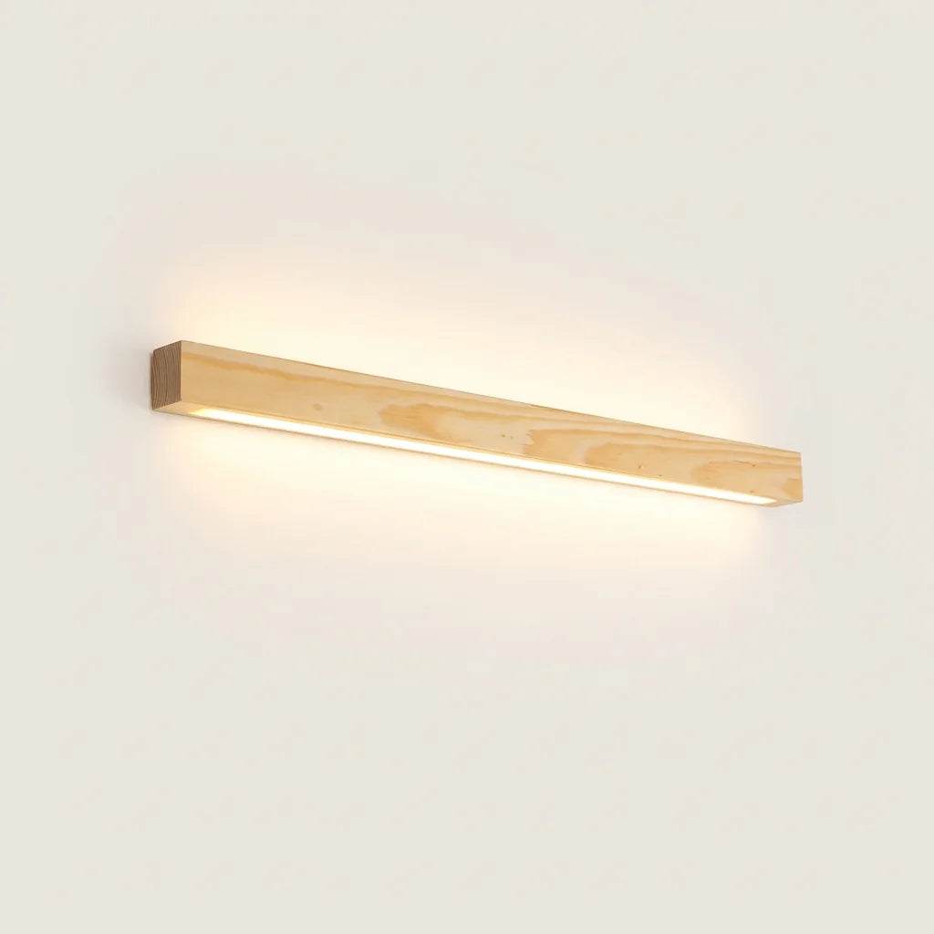 Applique réglette LED en bois clair, allumée