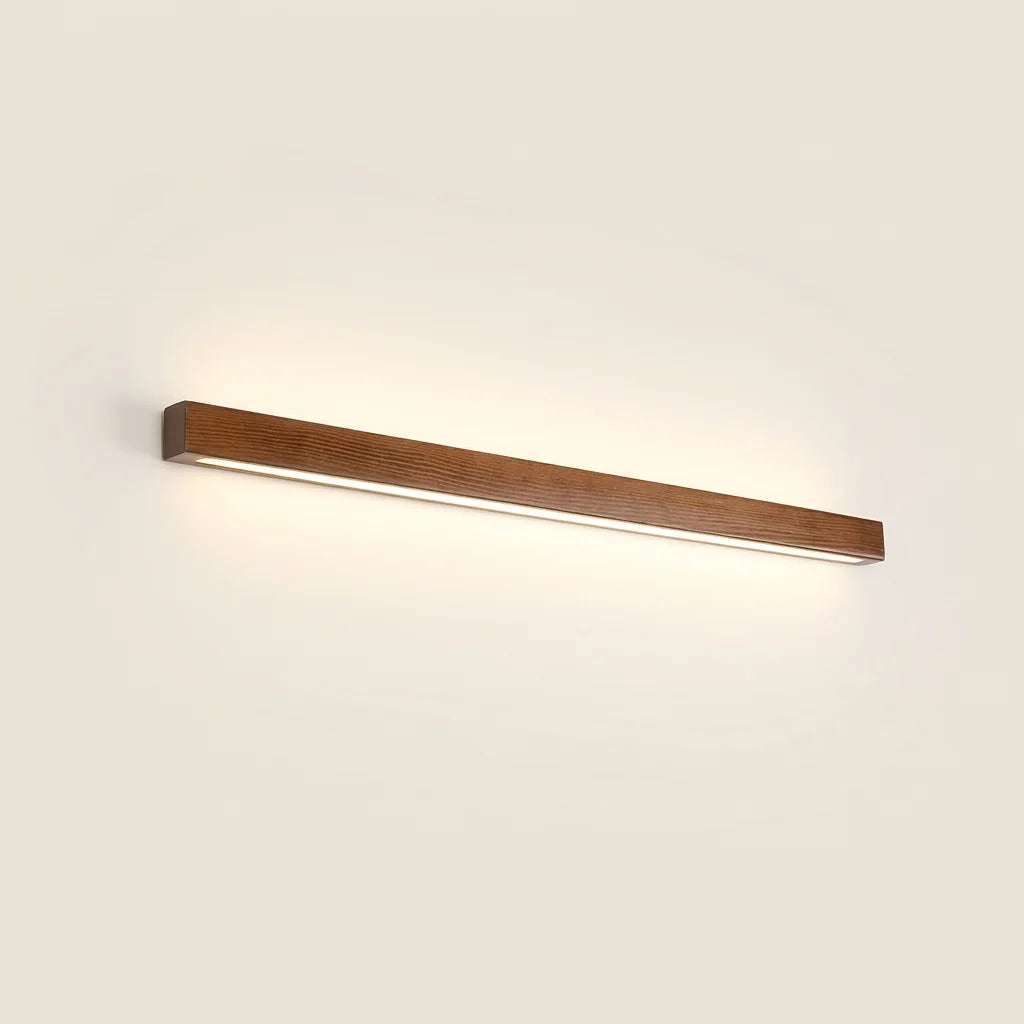 Applique réglette LED en bois foncé noyer, allumée