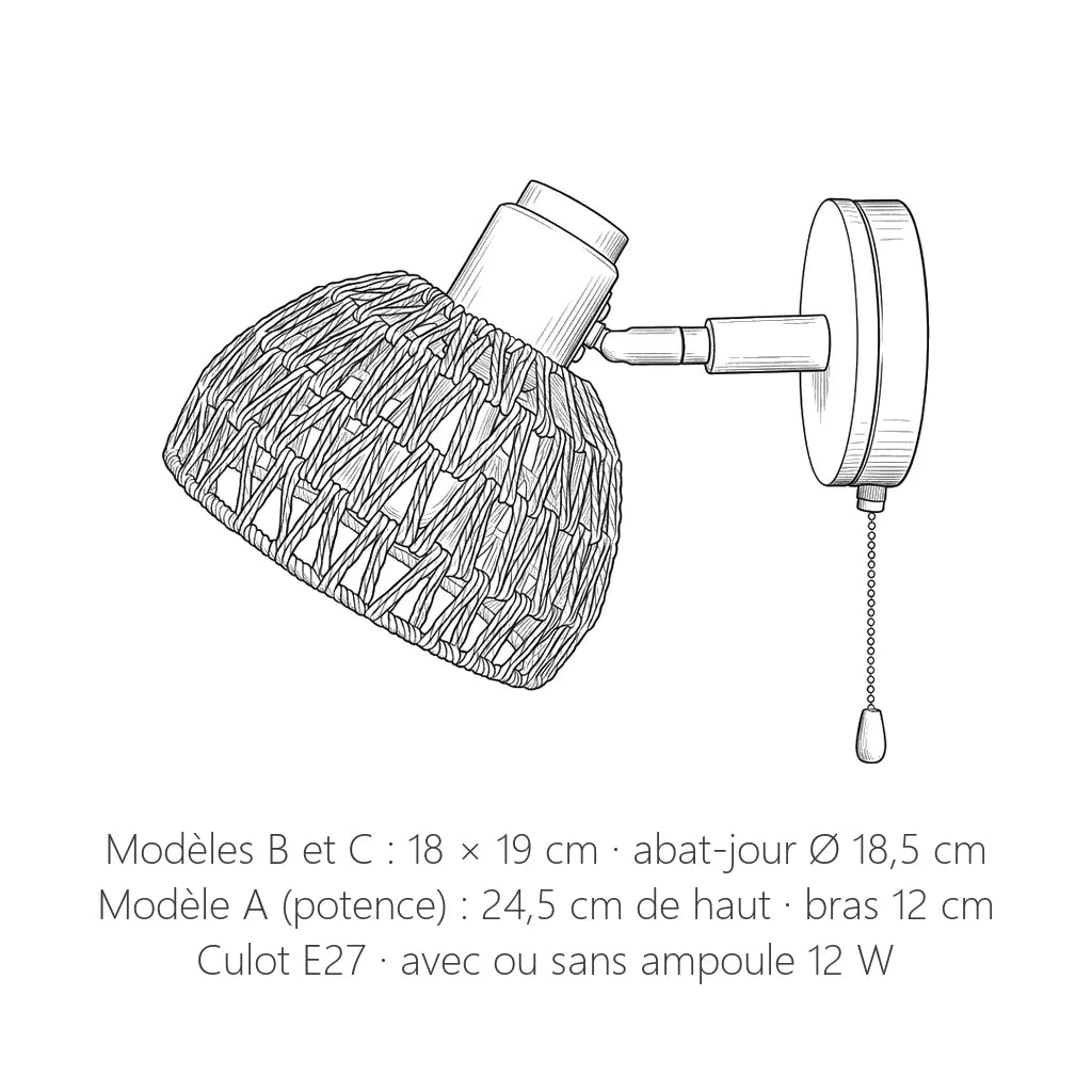 Dimensions de l'applique en rotin tressé : 18 cm de haut, Ø 18,5 cm