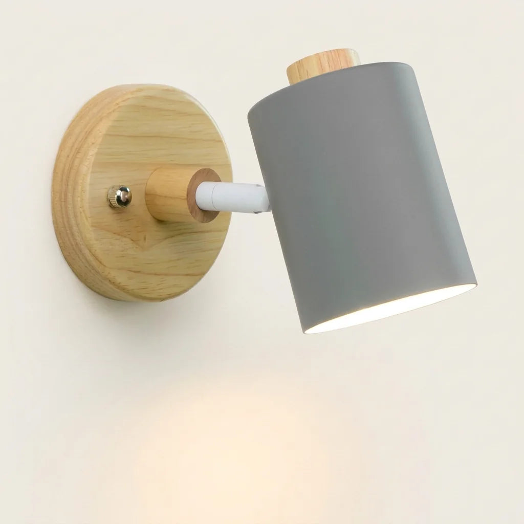 Applique murale spot en bois et abat-jour gris