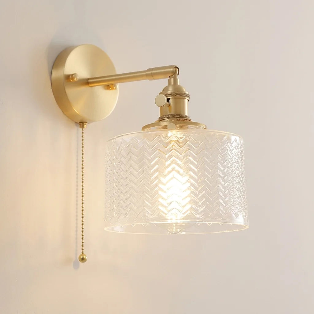 Applique en verre transparent à chevrons avec interrupteur à chaînette