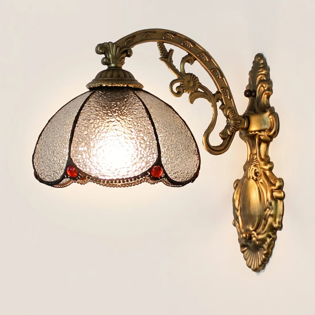 Applique murale Tiffany pétales en verre martelé transparent