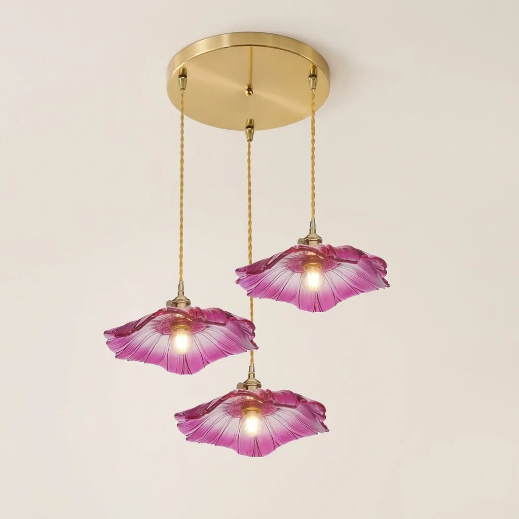 Suspension trois feuilles de lotus roses sur rosace ronde laiton