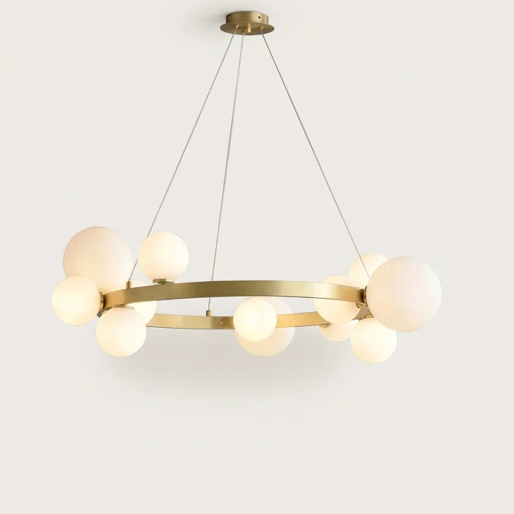 Lustre anneau doré à 15 globes en verre opalin