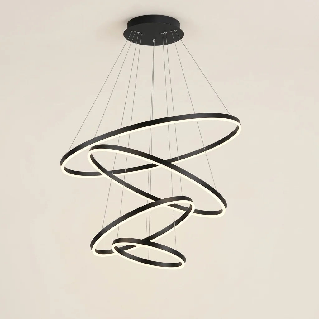 Lustre à anneaux LED en cascade noir, allumé