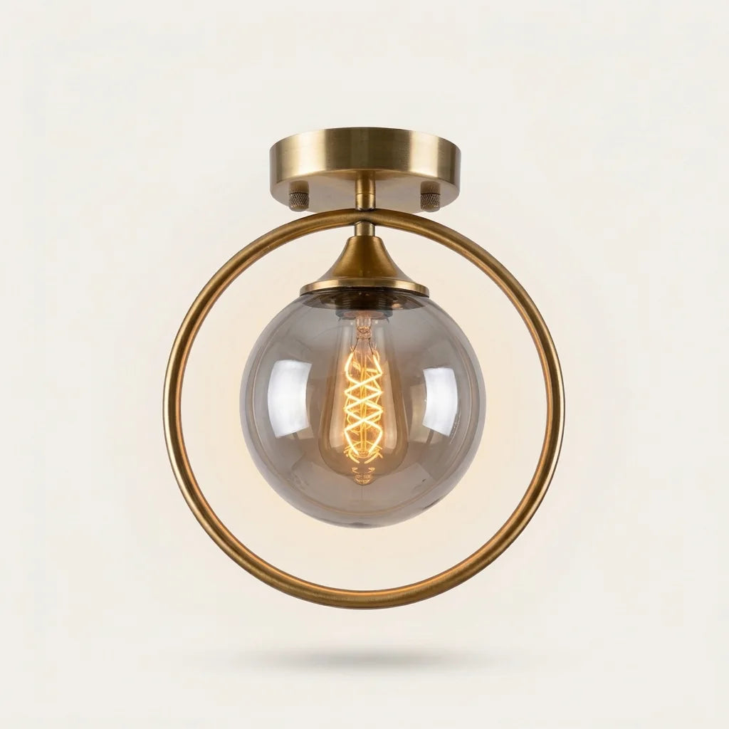 Plafonnier modèle B à anneau laiton, globe fumé