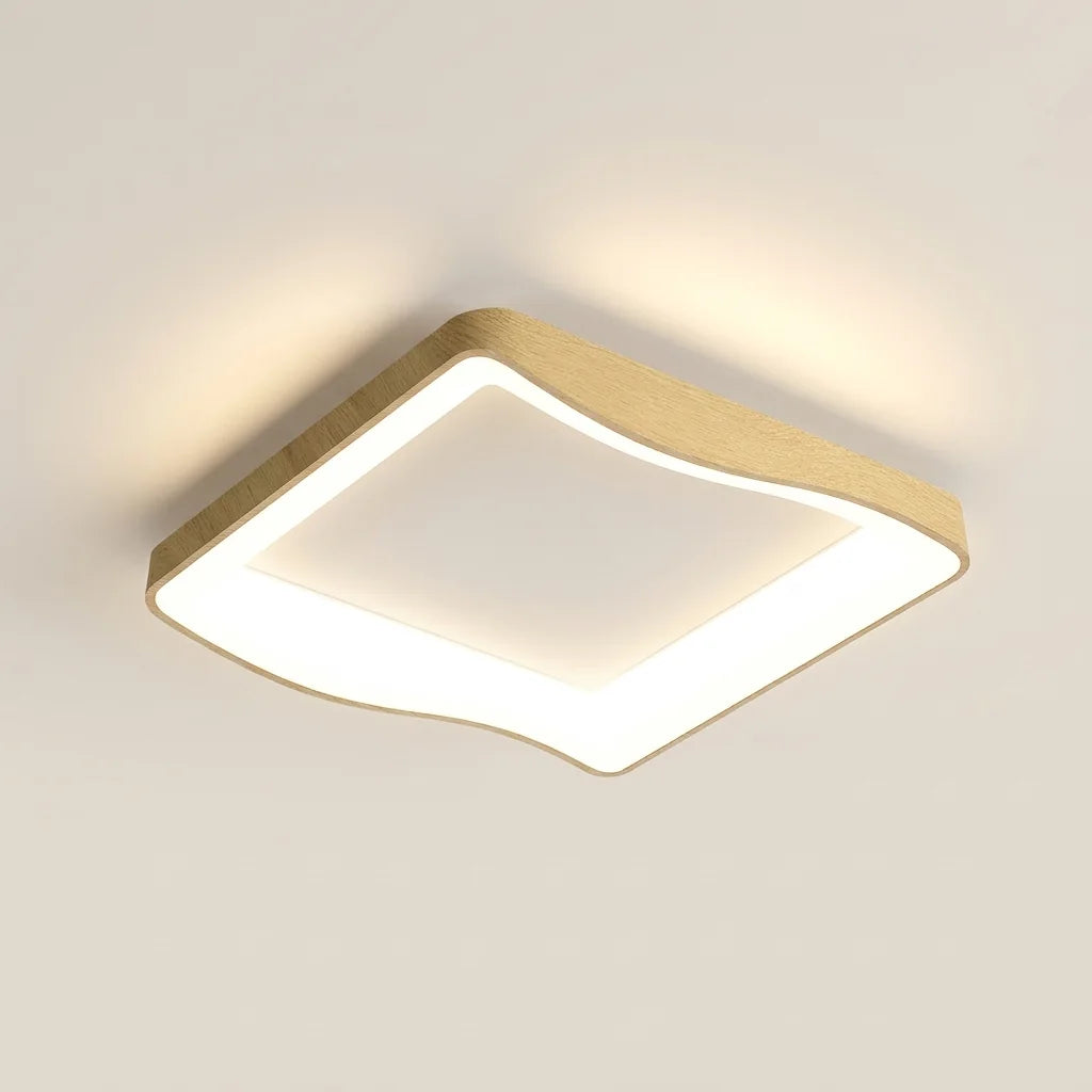 Plafonnier LED carré aux bords ondulés, cadre bois clair