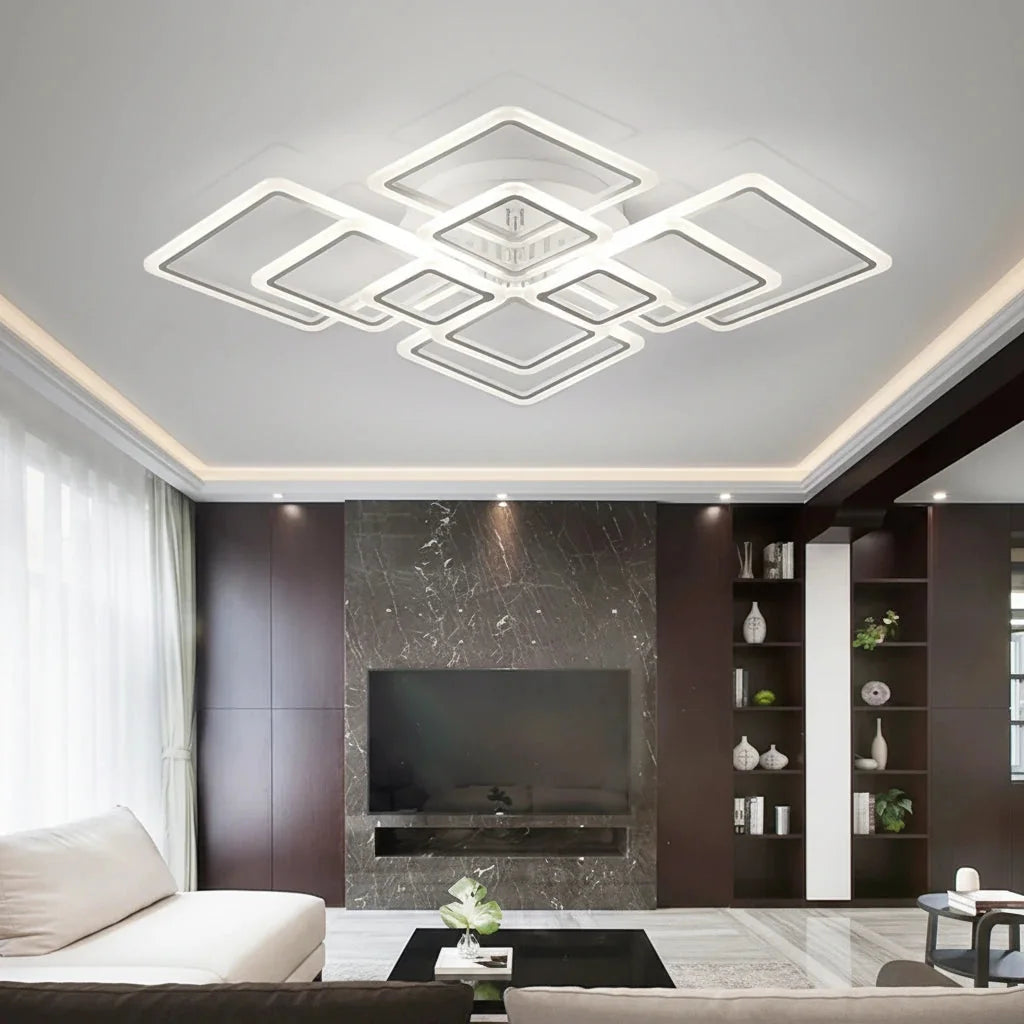 Plafonnier LED à carrés dans un salon moderne