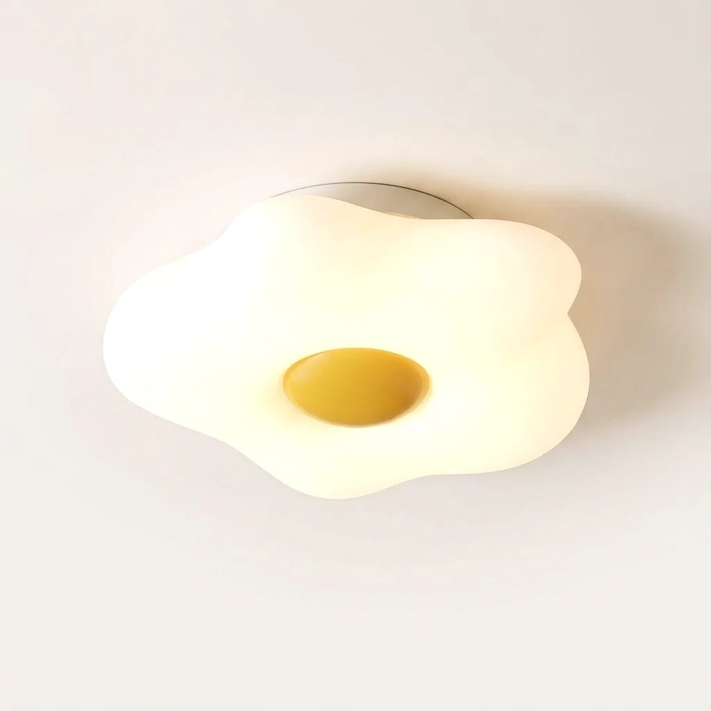 Plafonnier LED en forme d’œuf au plat, crème et jaune