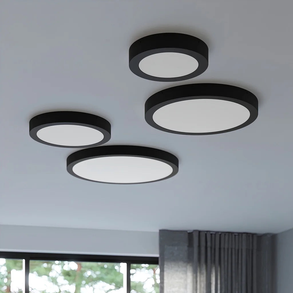 Plafonnier led rond extra-plat dans un salon
