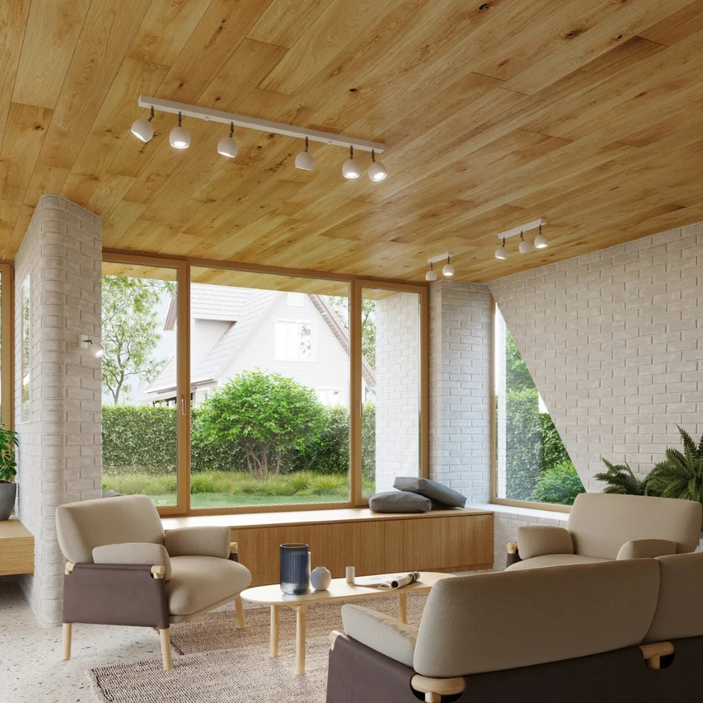 Plafonnier spots boules orientables dans un salon